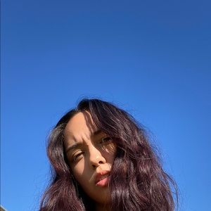 Meet your Posher, Alexia